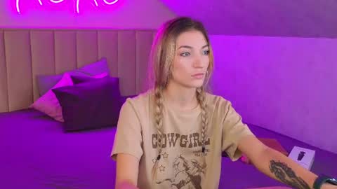 Snapshot of kimberlly_smith chatting on 21, 7, 2026 kimberlly_smith online show from 21, 7, 2026