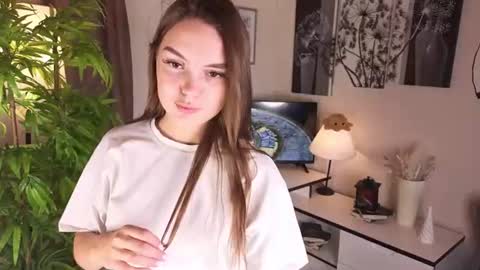 Snapshot of kimberly_ferguson chatting on 9, 8, 2026 kimberly_ferguson online show from 9, 8, 2026