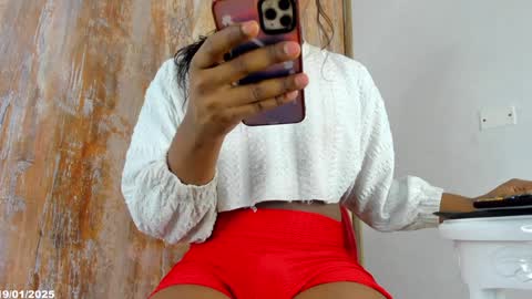 Snapshot of kimberly_house chatting on 20, 1, 2025 Kimberly 3 online show from 20, 1, 2025
