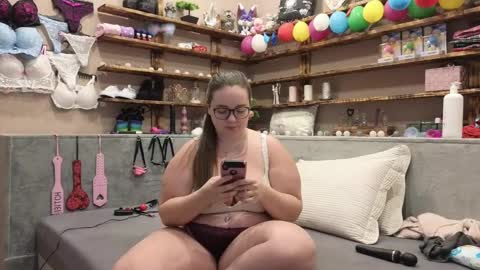 Snapshot of kimberlycaprice chatting on 9, 2, 2025 kimberlycaprice online show from 9, 2, 2025