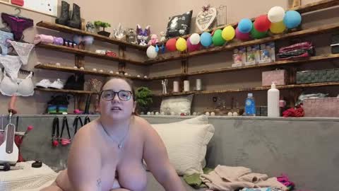 Snapshot of kimberlycaprice chatting on 11, 2, 2025 kimberlycaprice online show from 11, 2, 2025