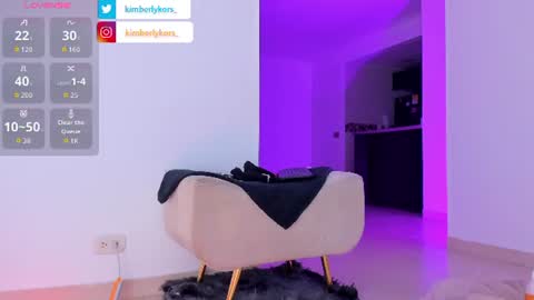 Snapshot of kimberlykors_ chatting on 3, 8, 2026 Kimberly online show from 3, 8, 2026