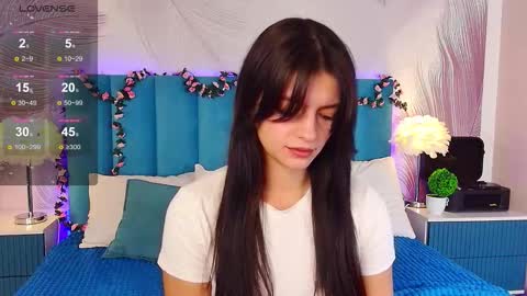 Snapshot of kimberlyy77 chatting on 25, 9, 2025 Kim online show from 25, 9, 2025