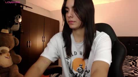 Snapshot of kimcandy_ chatting on 24, 9, 2025 CAMI online show from 24, 9, 2025