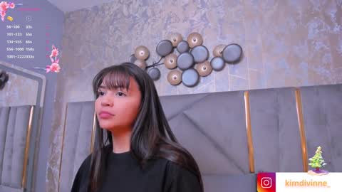 Snapshot of kimdevinne chatting on 11, 12, 2024 KIM online show from 11, 12, 2024