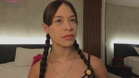 Snapshot of kimhilton_ chatting on 23, 5, 2026 kimhilton online show from 23, 5, 2026