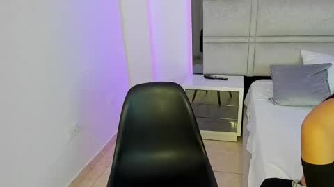 kim luna online show from 29, 9, 2025
