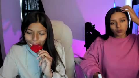 Snapshot of kimmi_foxy chatting on 26, 1, 2025 kimmi online show from 26, 1, 2025