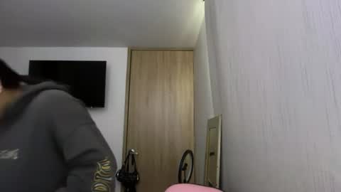 Snapshot of kimmi_foxy chatting on 27, 6, 2026 kimmi online show from 27, 6, 2026