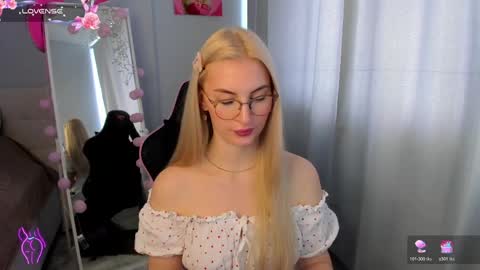 kimmy1_powell online show from 26, 5, 2026