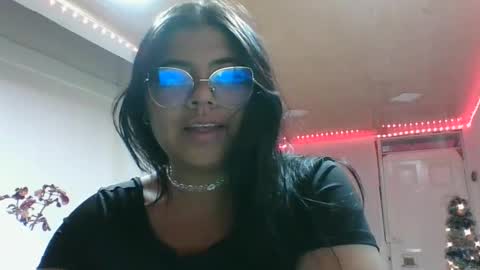 Snapshot of kimmy_kimmy_ chatting on 15, 12, 2024 Kimmy online show from 15, 12, 2024