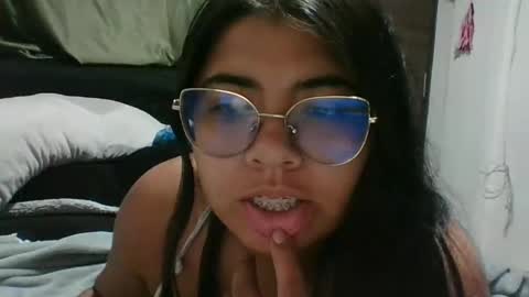 Snapshot of kimmy_kimmy_ chatting on 30, 12, 2024 Kimmy online show from 30, 12, 2024