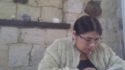 Snapshot of kimmy_kimmy_ chatting on 8, 1, 2025 Kimmy online show from 8, 1, 2025