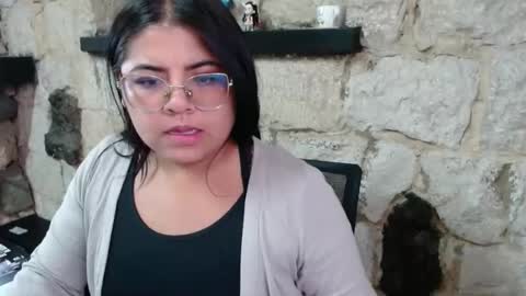 Snapshot of kimmy_kimmy_ chatting on 13, 1, 2025 Kimmy online show from 13, 1, 2025