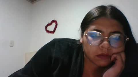 Snapshot of kimmy_kimmy_ chatting on 17, 1, 2025 Kimmy online show from 17, 1, 2025