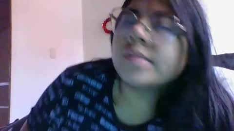 Snapshot of kimmy_kimmy_ chatting on 25, 1, 2025 Kimmy online show from 25, 1, 2025