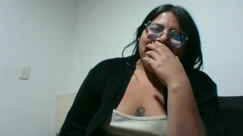Snapshot of kimmy_kimmy_ chatting on 31, 1, 2025 Kimmy online show from 31, 1, 2025