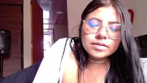 Snapshot of kimmy_kimmy_ chatting on 4, 3, 2025 Kimmy online show from 4, 3, 2025
