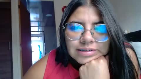 Snapshot of kimmy_kimmy_ chatting on 8, 9, 2025 Kimmy online show from 8, 9, 2025