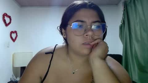 Snapshot of kimmy_kimmy_ chatting on 22, 9, 2025 Kimmy online show from 22, 9, 2025
