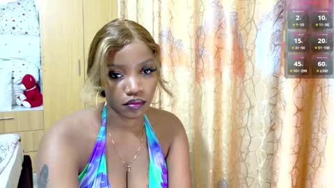 Snapshot of kimsmile_001 chatting on 28, 9, 2025 Kim online show from 28, 9, 2025