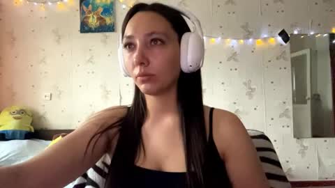 Snapshot of kinacolton chatting on 28, 5, 2026 Jenny online show from 28, 5, 2026