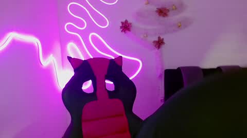 Kind Scarlett online show from 10, 12, 2024