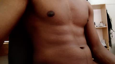 Snapshot of kinda_horny_right_now chatting on 24, 9, 2025 Isaac online show from 24, 9, 2025