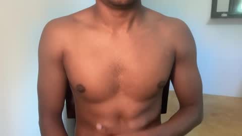 Snapshot of kinda_horny_right_now chatting on 20, 5, 2026 Isaac online show from 20, 5, 2026