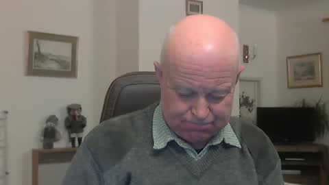 kindahairy4u online show from 10, 1, 2025