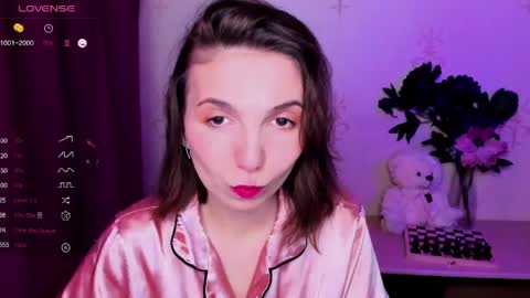 Hazel online show from 19, 3, 2026