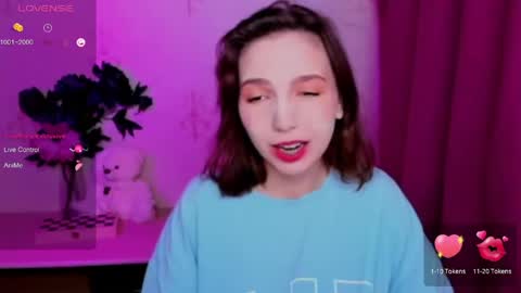 Snapshot of kindhazelhere_ chatting on 20, 4, 2026 Hazel online show from 20, 4, 2026