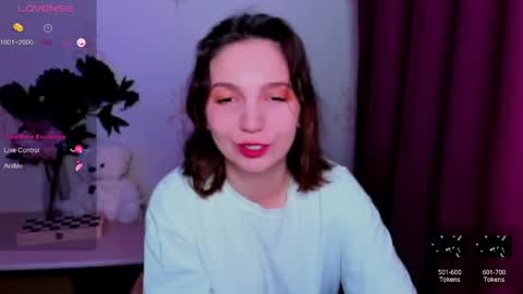 Snapshot of kindhazelhere_ chatting on 27, 4, 2026 Hazel online show from 27, 4, 2026