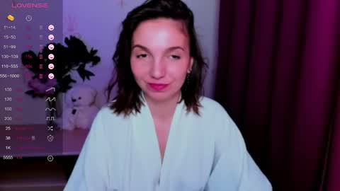 Snapshot of kindhazelhere_ chatting on 7, 5, 2026 Hazel online show from 7, 5, 2026