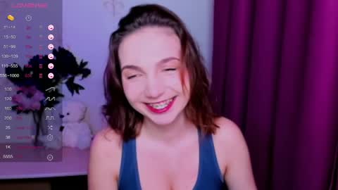 Snapshot of kindhazelhere_ chatting on 12, 5, 2026 Hazel online show from 12, 5, 2026
