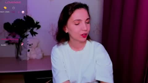 Snapshot of kindhazelhere_ chatting on 20, 5, 2026 Hazel online show from 20, 5, 2026
