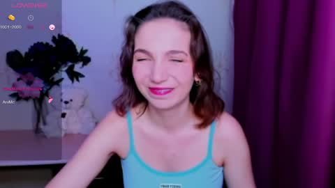 Snapshot of kindhazelhere_ chatting on 25, 5, 2026 Hazel online show from 25, 5, 2026