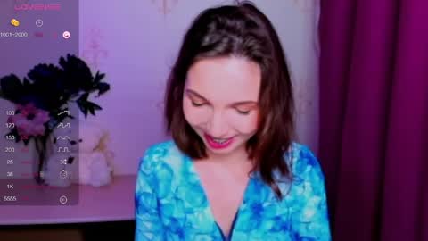 Snapshot of kindhazelhere_ chatting on 4, 6, 2026 Hazel online show from 4, 6, 2026