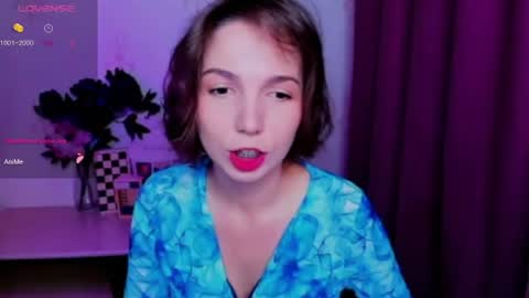 Snapshot of kindhazelhere_ chatting on 21, 7, 2026 Hazel online show from 21, 7, 2026
