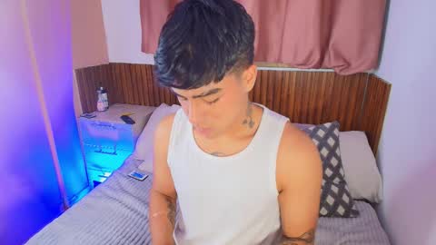 king  help me reach 100 likes online show from 8, 2, 2026