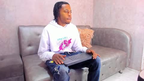 Snapshot of king_blazze chatting on 23, 6, 2026 B L A Z Z E online show from 23, 6, 2026