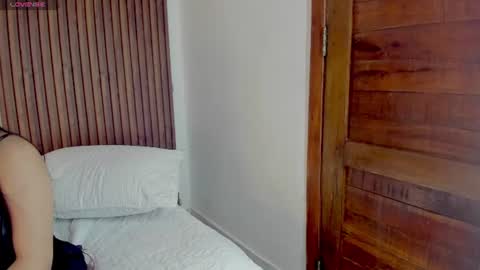 Snapshot of king_lovely_horny chatting on 22, 6, 2026 KING online show from 22, 6, 2026