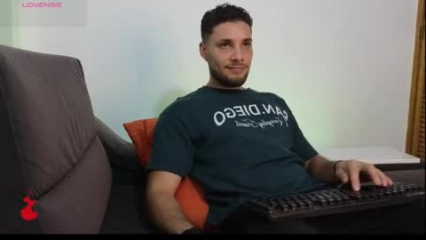 Snapshot of king_meruem chatting on 30, 5, 2026 king_meruem online show from 30, 5, 2026