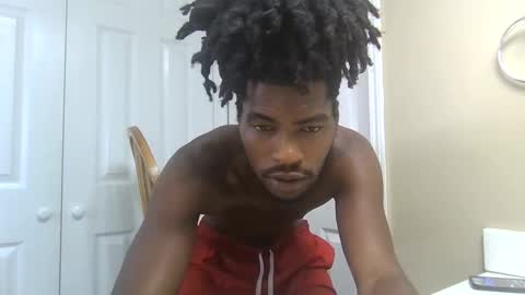 Snapshot of kingalmighty01 chatting on 18, 9, 2025 King Almighty01 online show from 18, 9, 2025