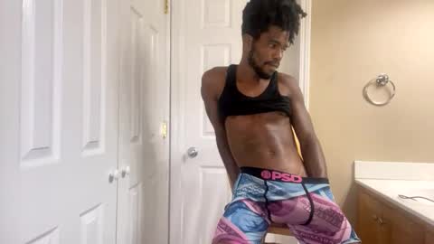 Snapshot of kingalmighty01 chatting on 4, 10, 2025 King Almighty01 online show from 4, 10, 2025
