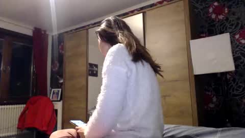 Snapshot of kingandprincess chatting on 15, 4, 2026 sexysexyhotwetpinkredpussy online show from 15, 4, 2026