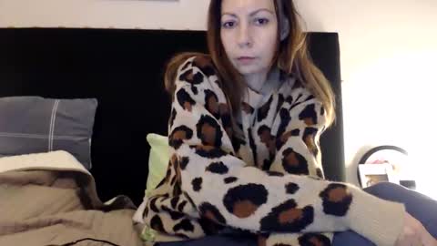 Snapshot of kingandprincess chatting on 24, 4, 2026 sexysexyhotwetpinkredpussy online show from 24, 4, 2026