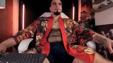 King Bear online show from 28, 3, 2026