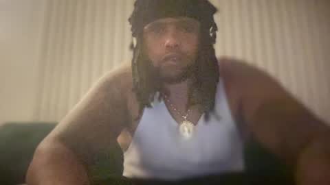 Snapshot of kingdabiggest chatting on 4, 8, 2026 KingDaBiggest online show from 4, 8, 2026