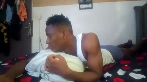 Snapshot of kingemizzy chatting on 6, 5, 2026 kingemizzy online show from 6, 5, 2026